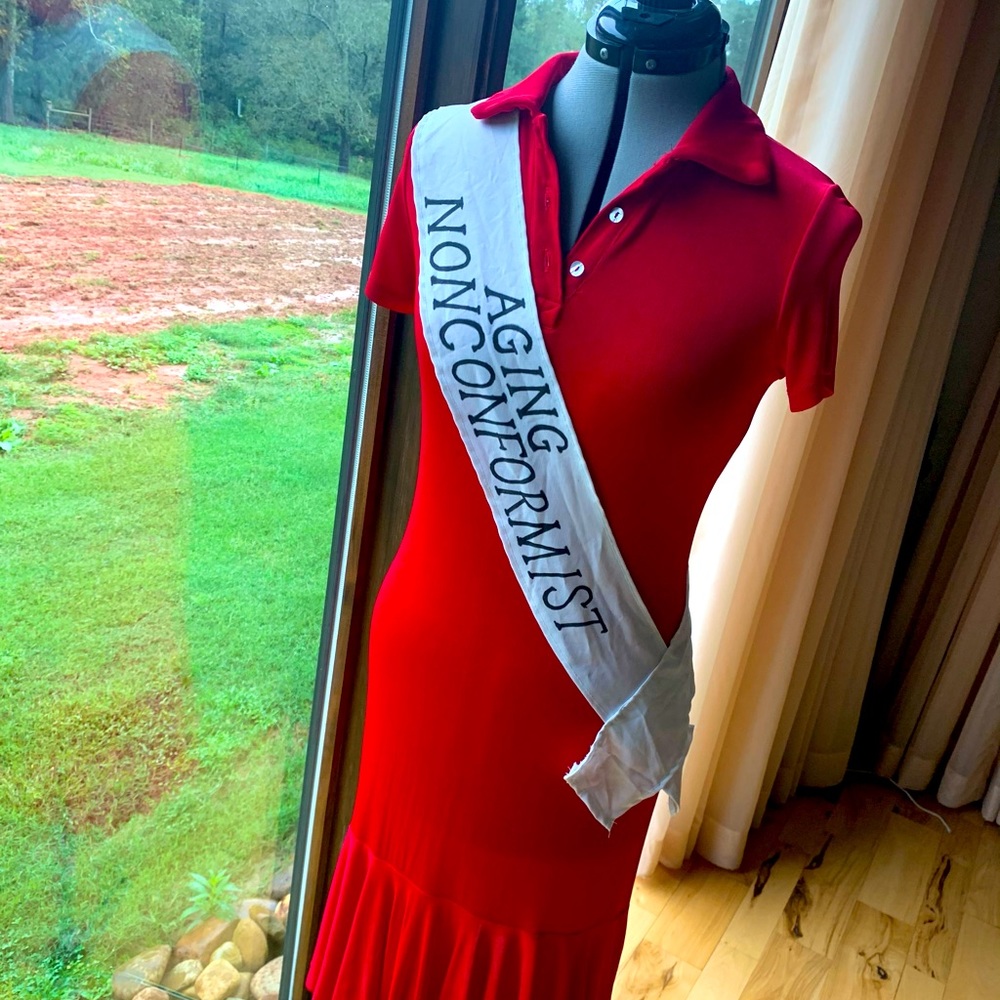 Red Vintage tennis dress size M 90’s slinky fabric below knee